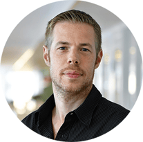 Retrieverin media-analyytikko Linus Johansson.